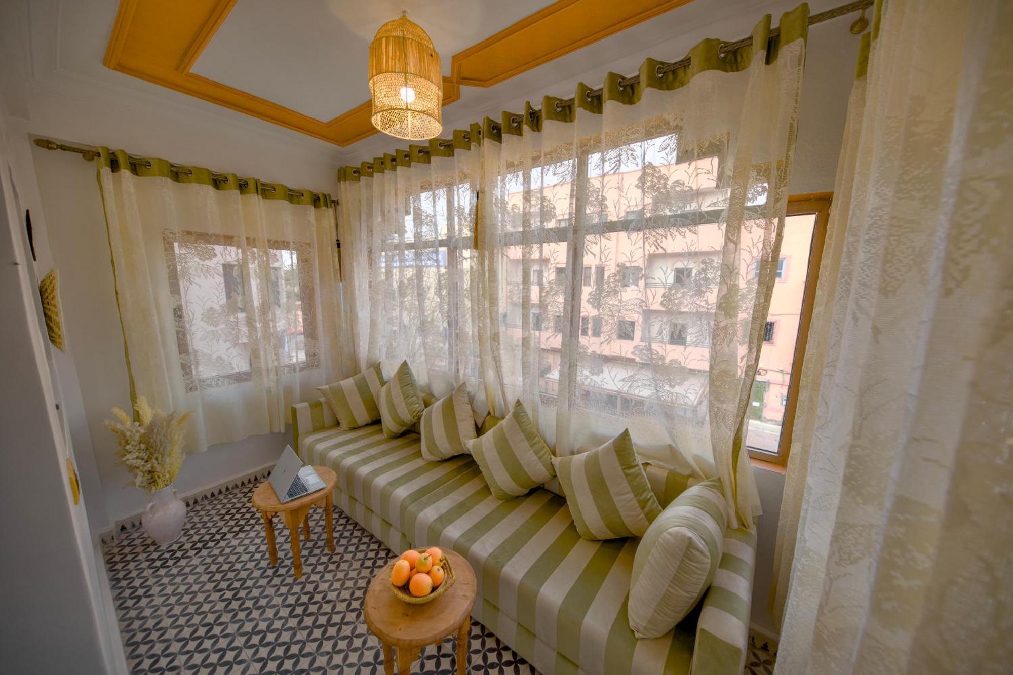 Hotel Riad Amlal Varzazate Kültér fotó